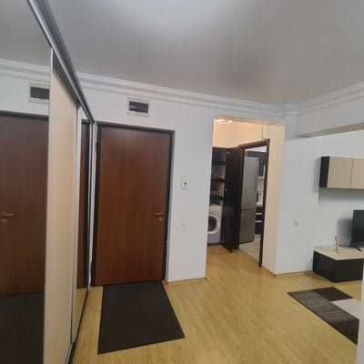 Аренда комфортной 2-комнатной квартиры, 68 м², район Томис Плюс, Констанца, Румыния